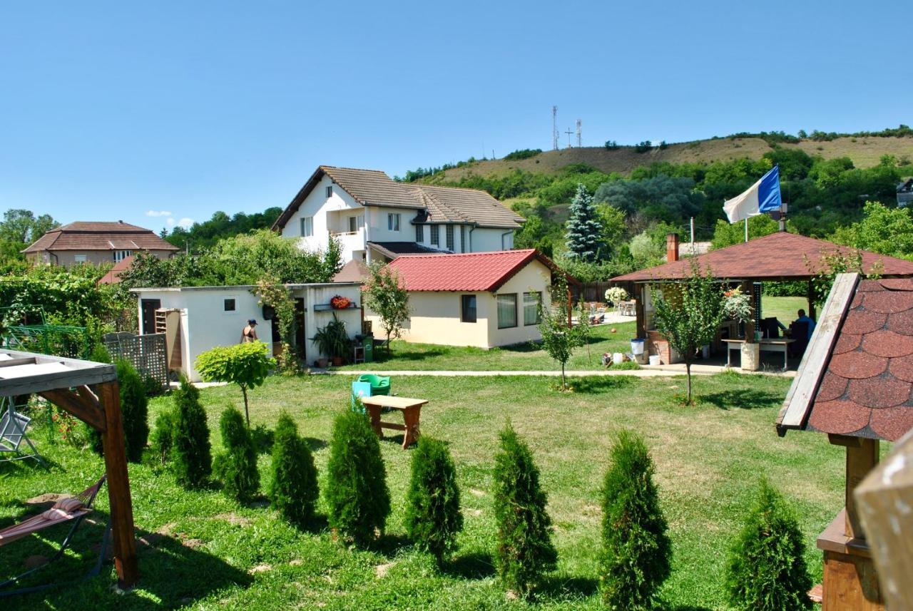 Camping La Foisor Турда Экстерьер фото