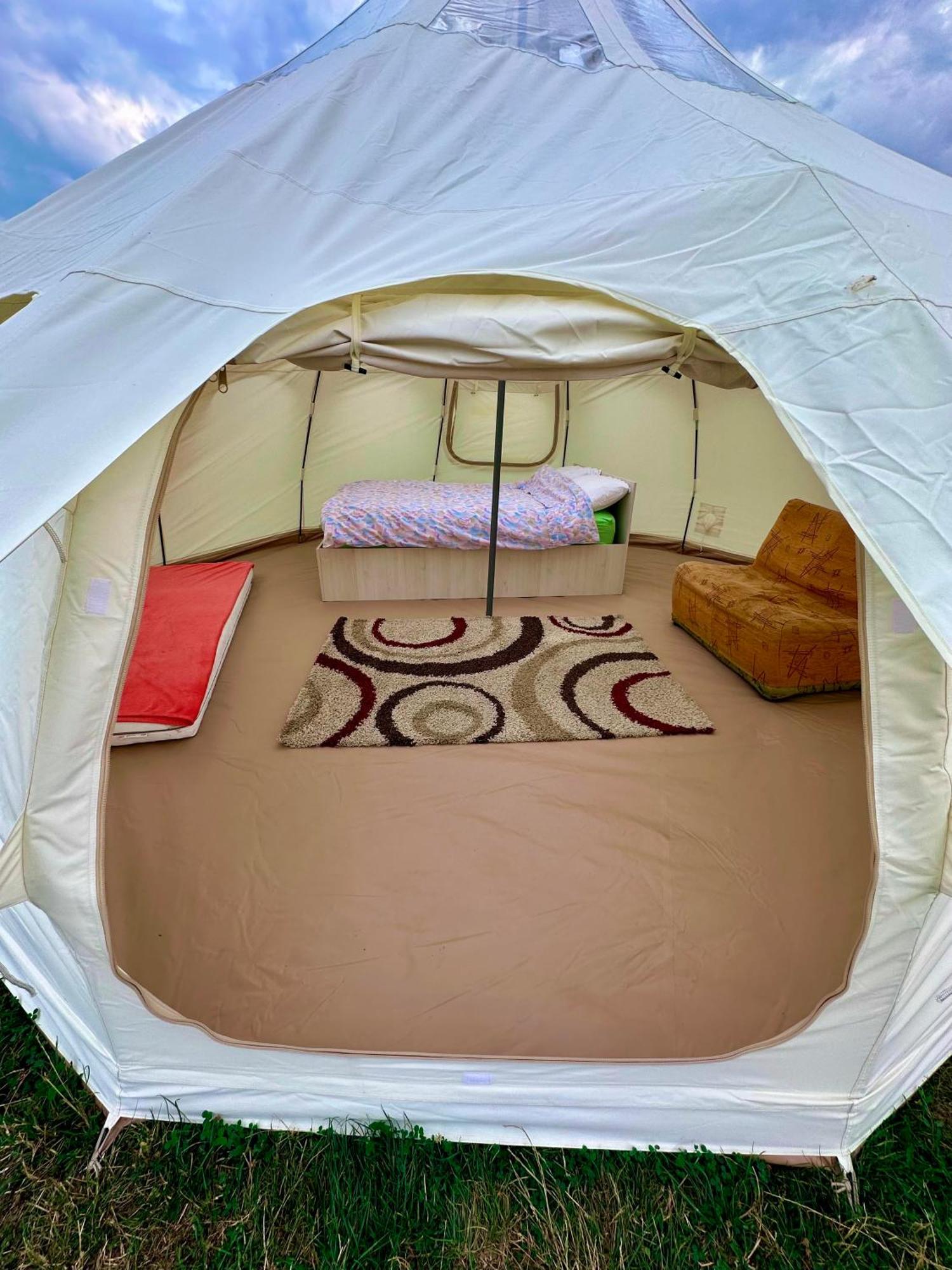 Camping La Foisor Турда Экстерьер фото