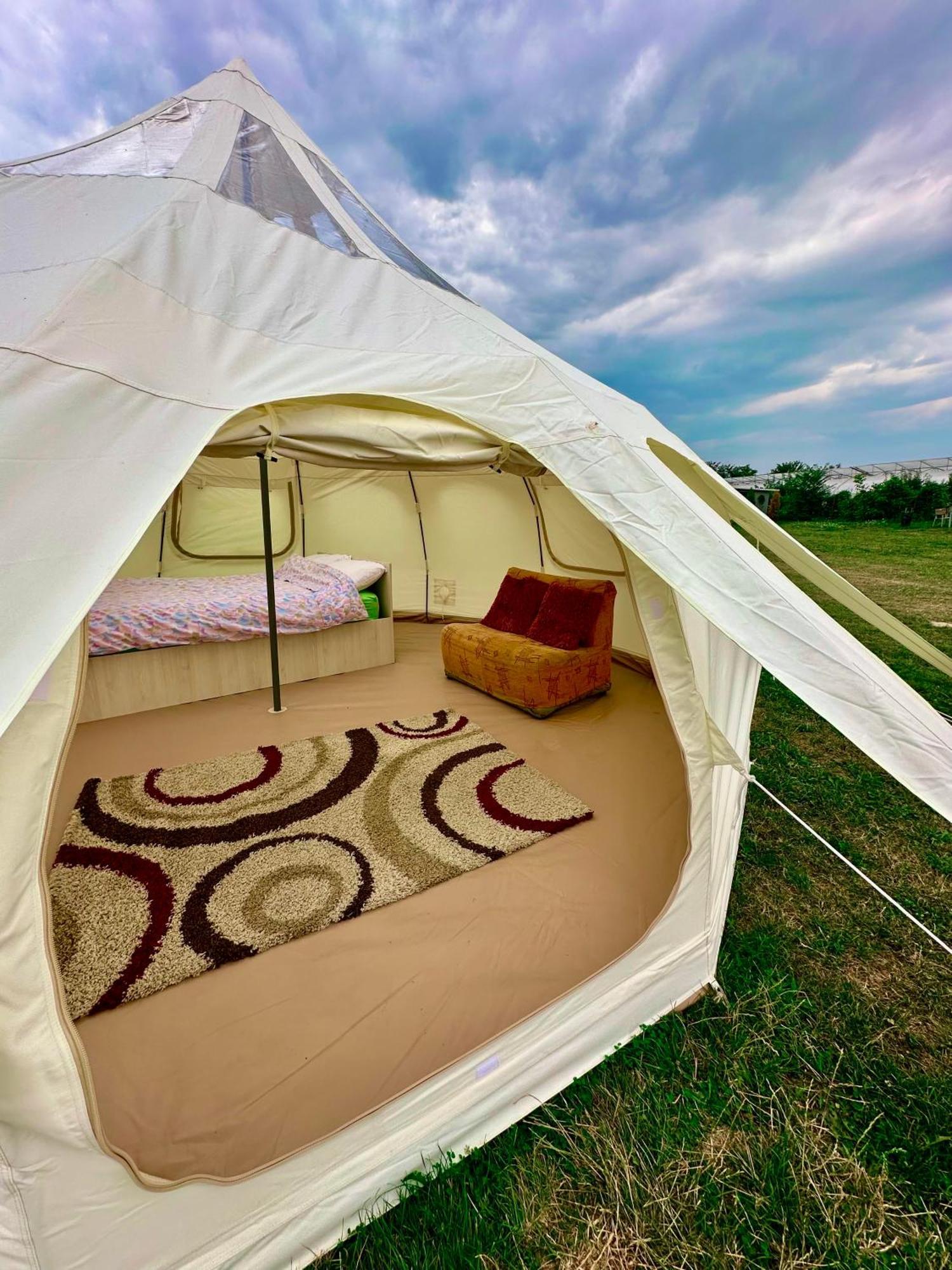 Camping La Foisor Турда Экстерьер фото